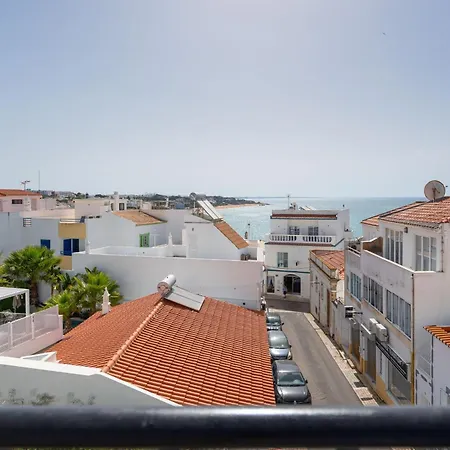 Modern 1bdr With Sea View In By Lovelystay Apartment