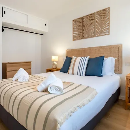 Modern 1bdr With Sea View In By Lovelystay * אלבופיירה
